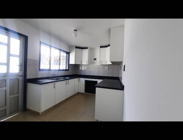 3 BEDROOM DUPLEX FOR SALE IN GREENBURY